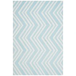 Safavieh Kids SFK910M MINT / IVORY