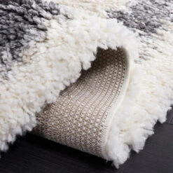 Fontana Shag FNT829A Ivory / Grey -The Rug District Shop fnt829a 5 detail3